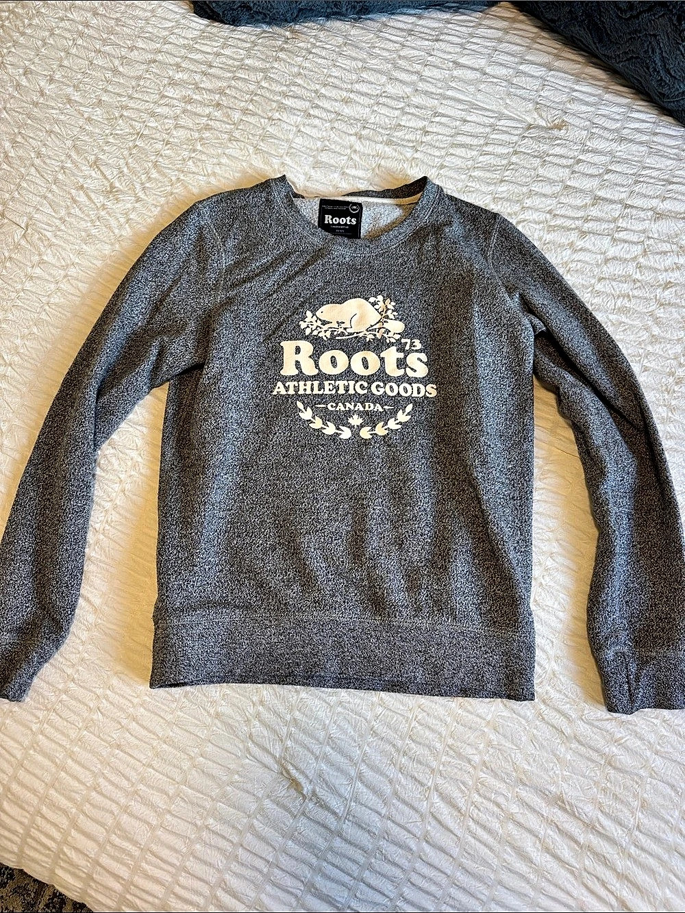 Roots Athletic Goods Beaver Crewneck Sweatshirt Gray Sweatshirt Size Small Like